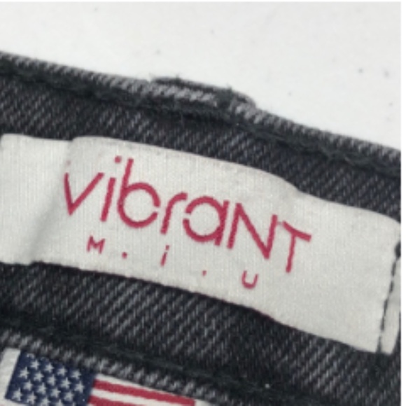 MADE IN USA ๐บ๐ธ VIBRANT GRAYWASH HIGH-RISE SLIM TAPERED JEANS 5/26x27 ๐บ๐ธ - Picture 4 of 12